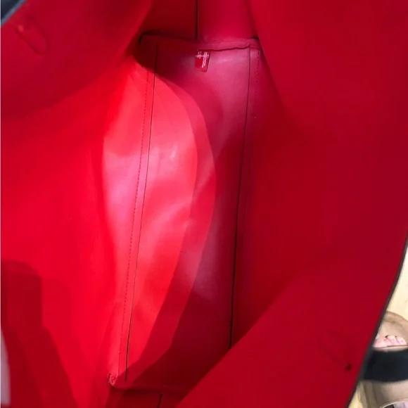 Victoria's Secret Red and Black Floral Tote - Picture 4 of 5